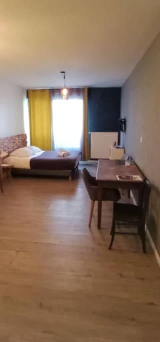 Oloo Habitat - Le19 - Parking Prive Apartment Montbeliard Ngoại thất bức ảnh